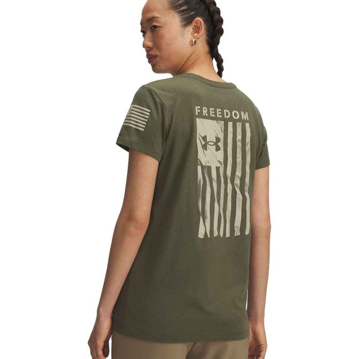 Рыболовная рубашка Under Armour Women's Freedom Flag Short Sleeve Casual Shirt