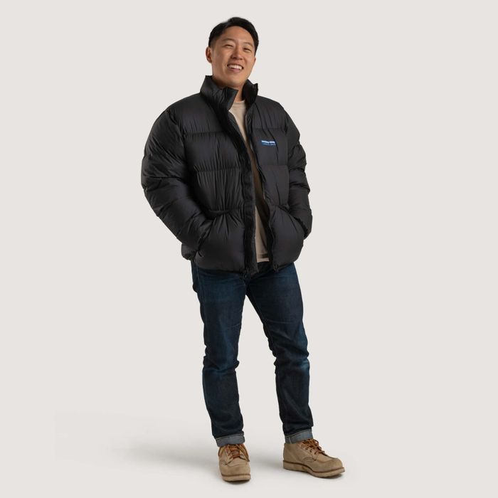 Утеплённый костюм Feathered Friends Helios Down Jacket
