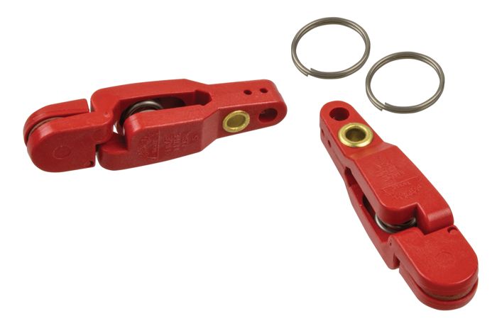 Вертлюги и застёжки Off Shore Tackle Half Size Pro Clip, Red With Split Ring - OR16